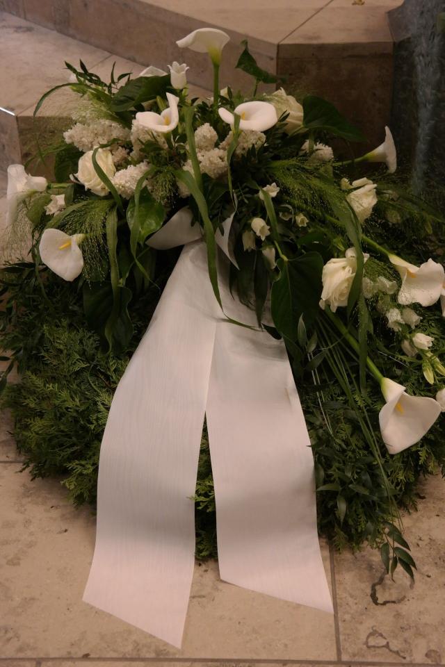 7301SchleifenkranzDechertBestattungen