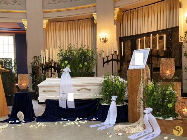 7703 DECHERT Bestattungen